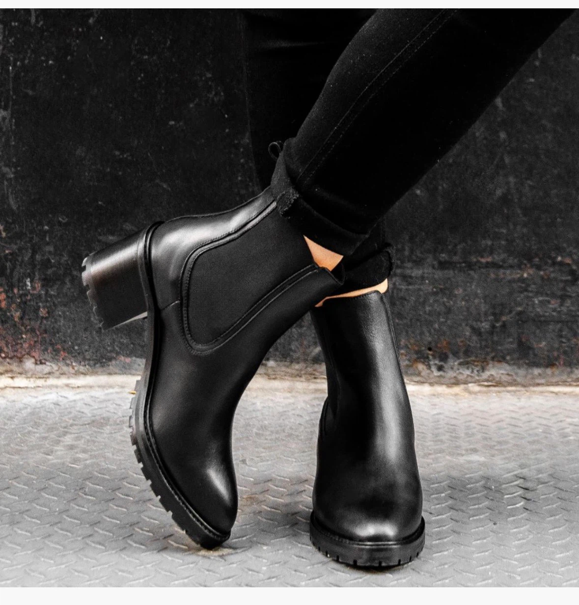 Thursday Everyday Black Knockout Boots Size 8