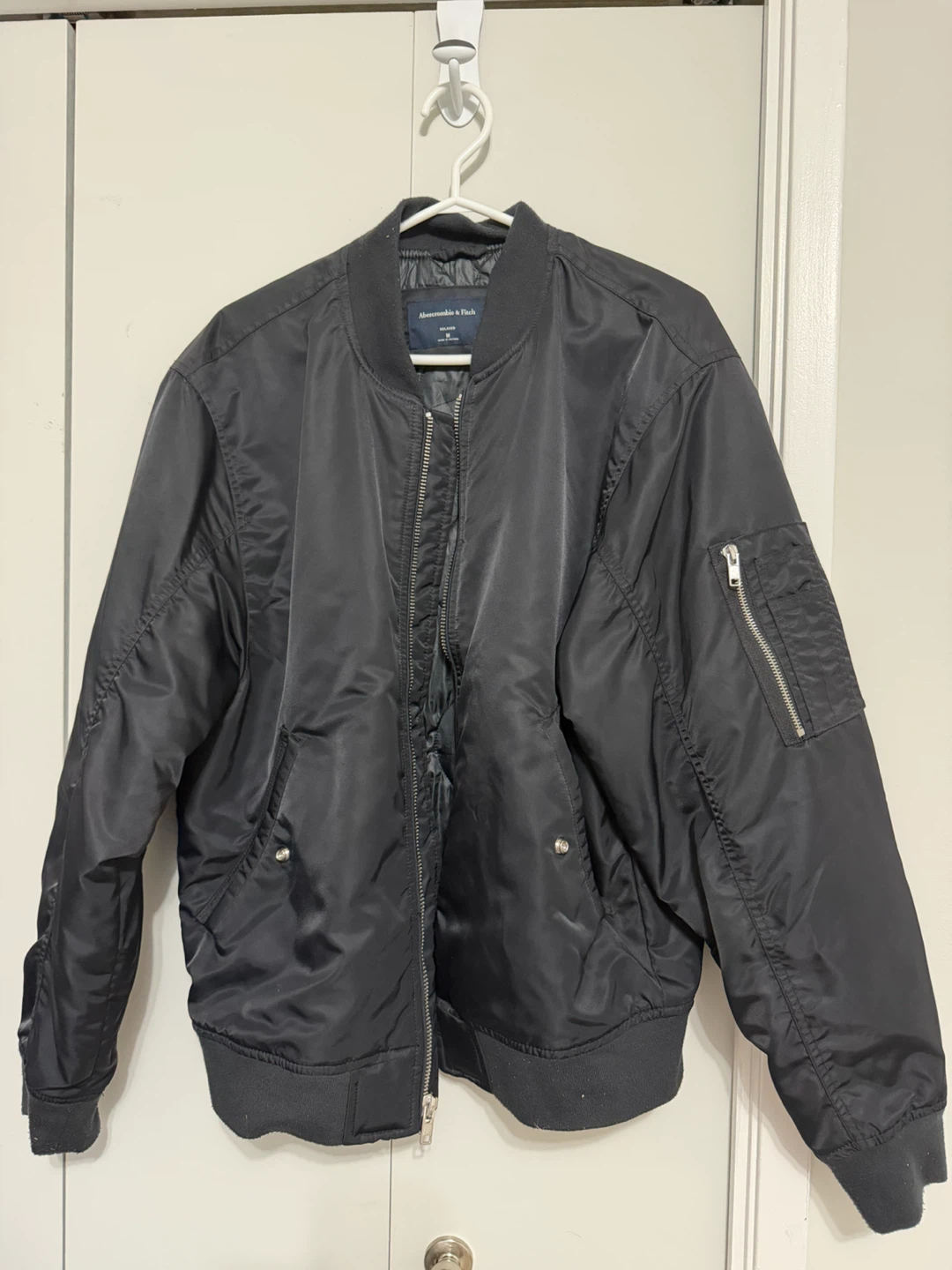 Men’s Abercrombie & Fitch Black Relaxed Bomber Jacket Medium