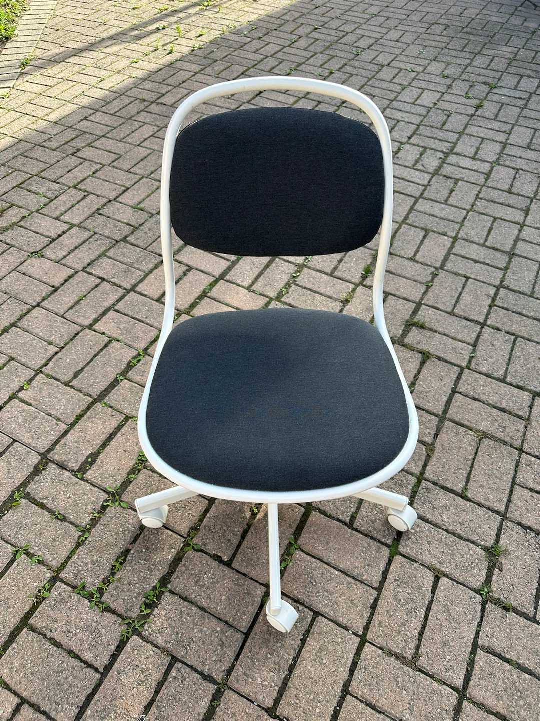 IKEA ORFJALL swivel chair white and light grey