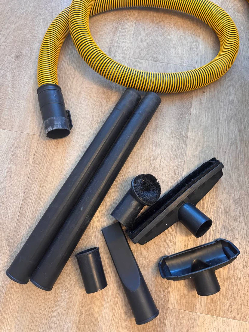 DEWALT 10 Gallon Wet/Dry Vacuum + New Filter & Bags - photo 5