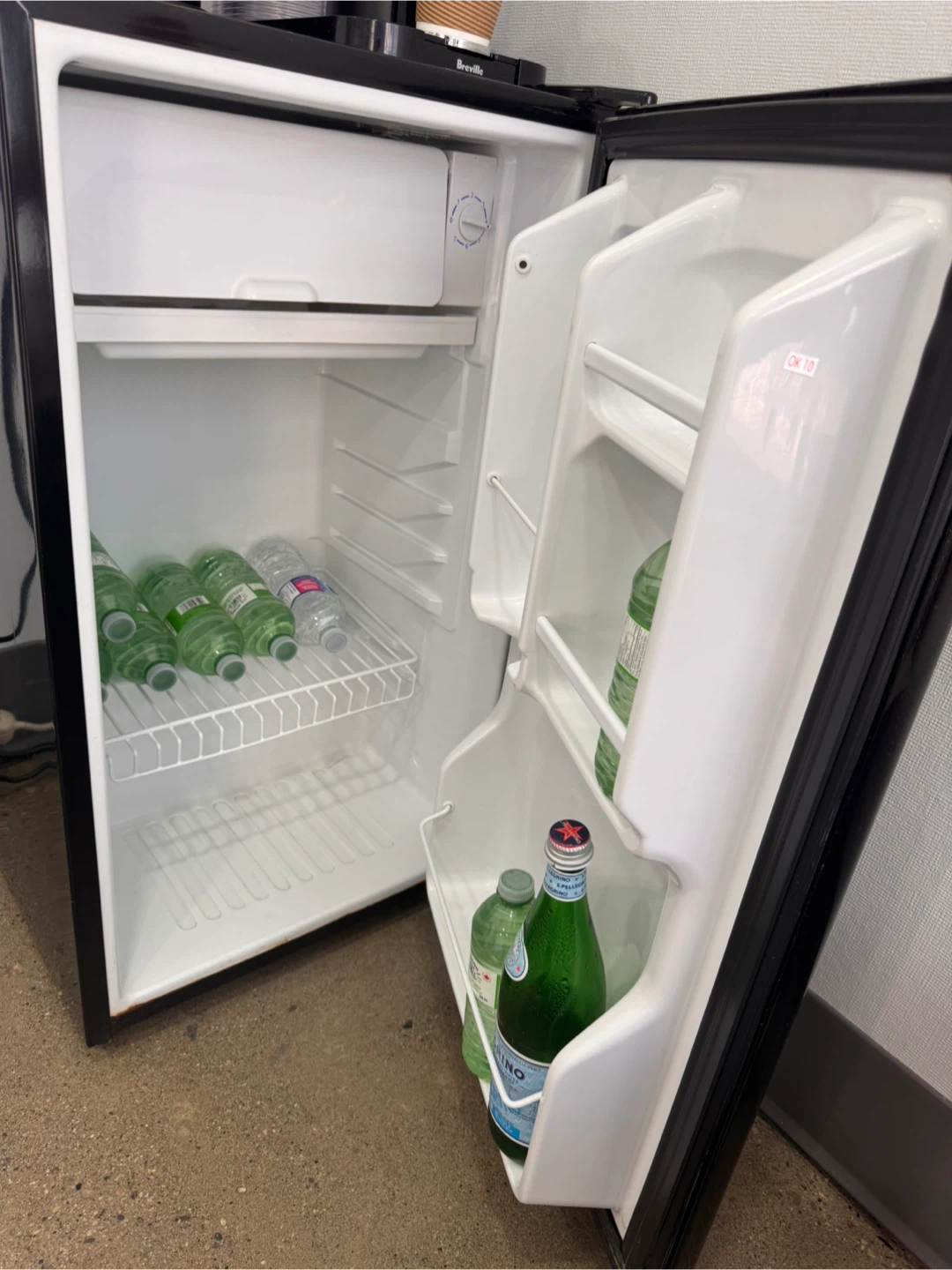 Black Mini Fridge - photo 3
