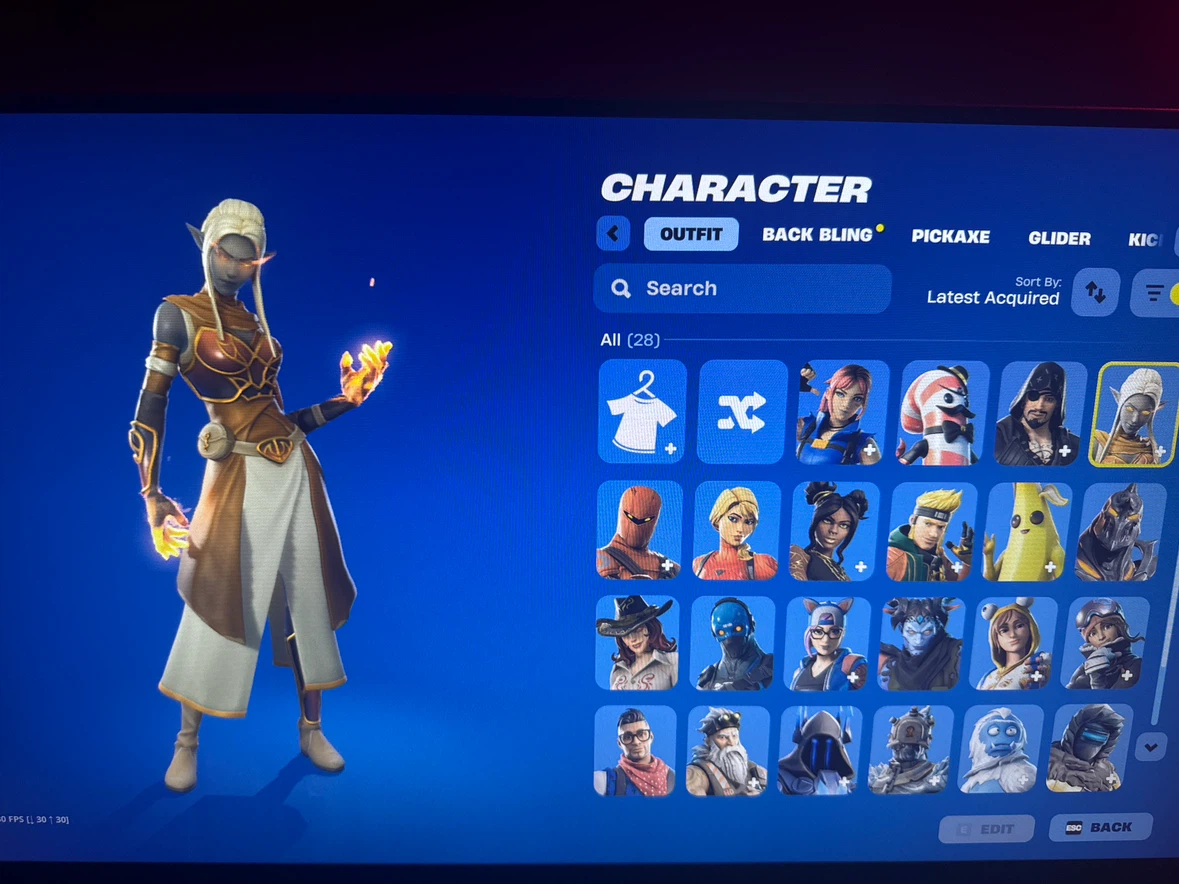 Selling Fortnite account with s7 & s8 battle pass !