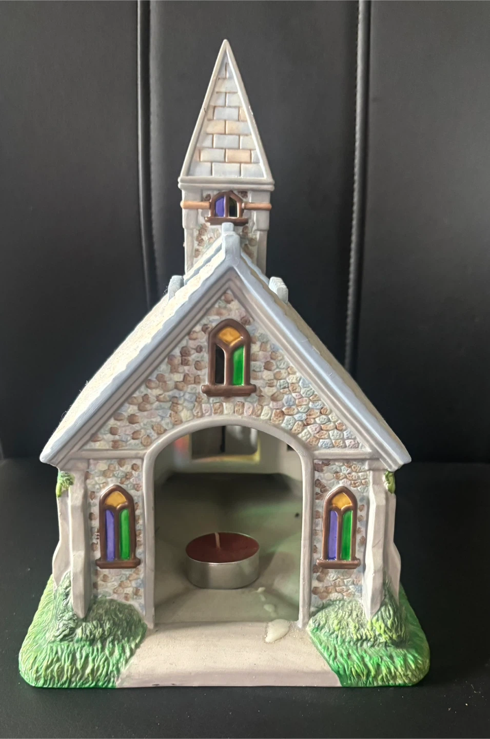 Partylite Olde World Village Church Tealight Holder - photo 4