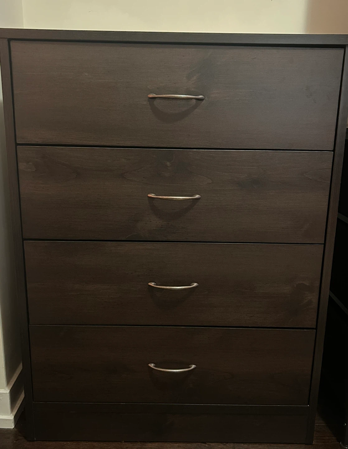 Dark Wood 5-Drawer Dresser
