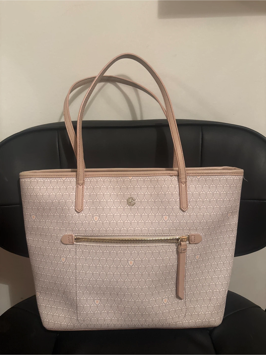 Pink and white tote purse shoulder bag