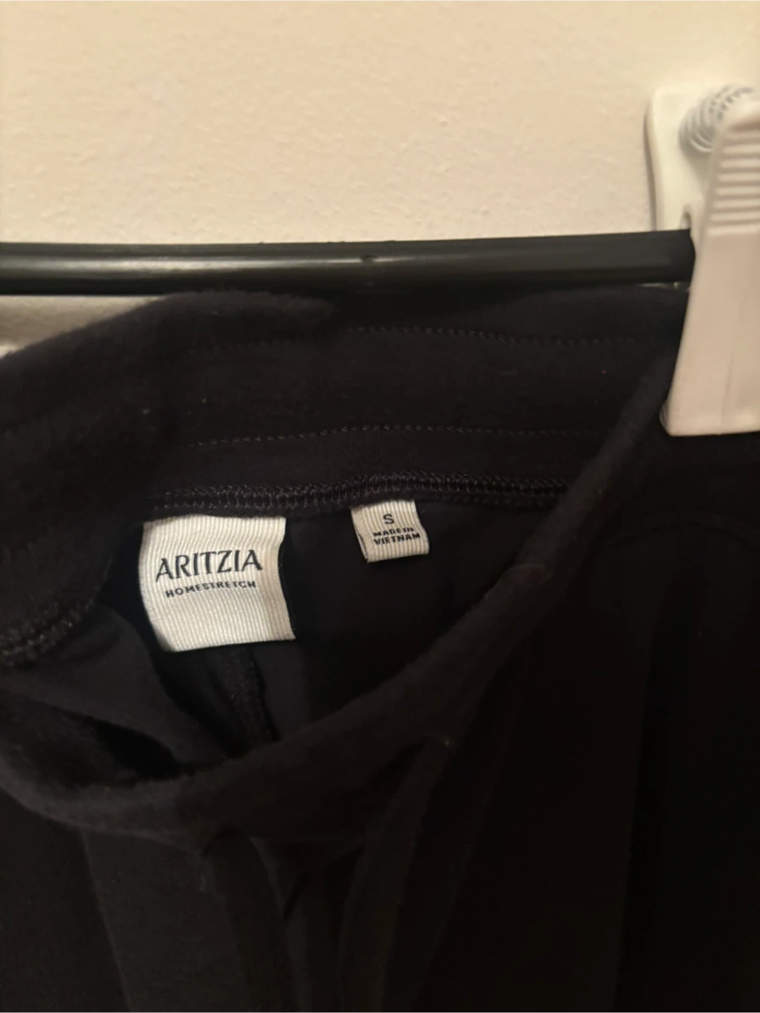 Aritzia Homestretch Black Sweatpants Size S - photo 2