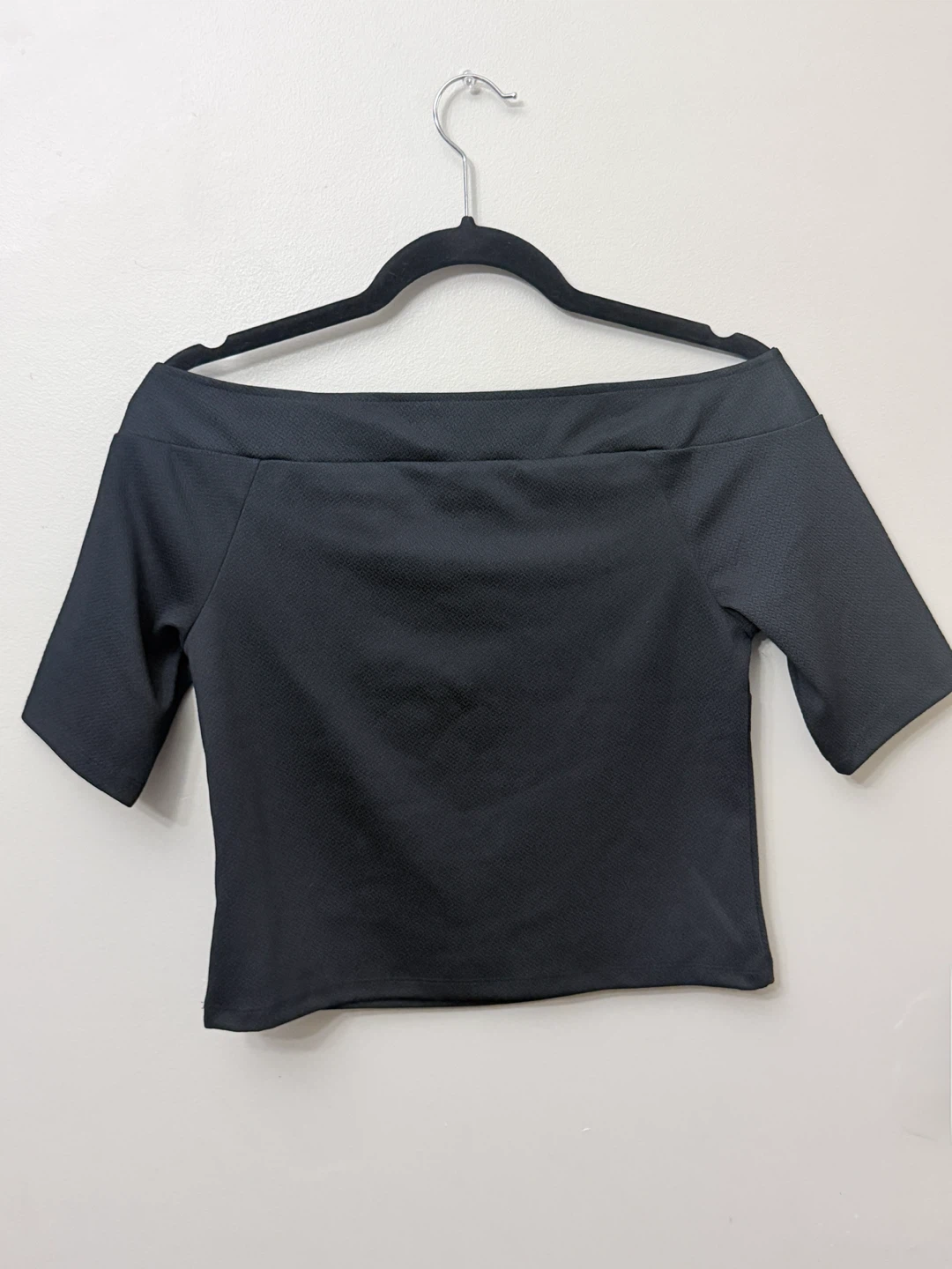 Smart Set Black Embellished Off-Shoulder Top P/S - photo 3