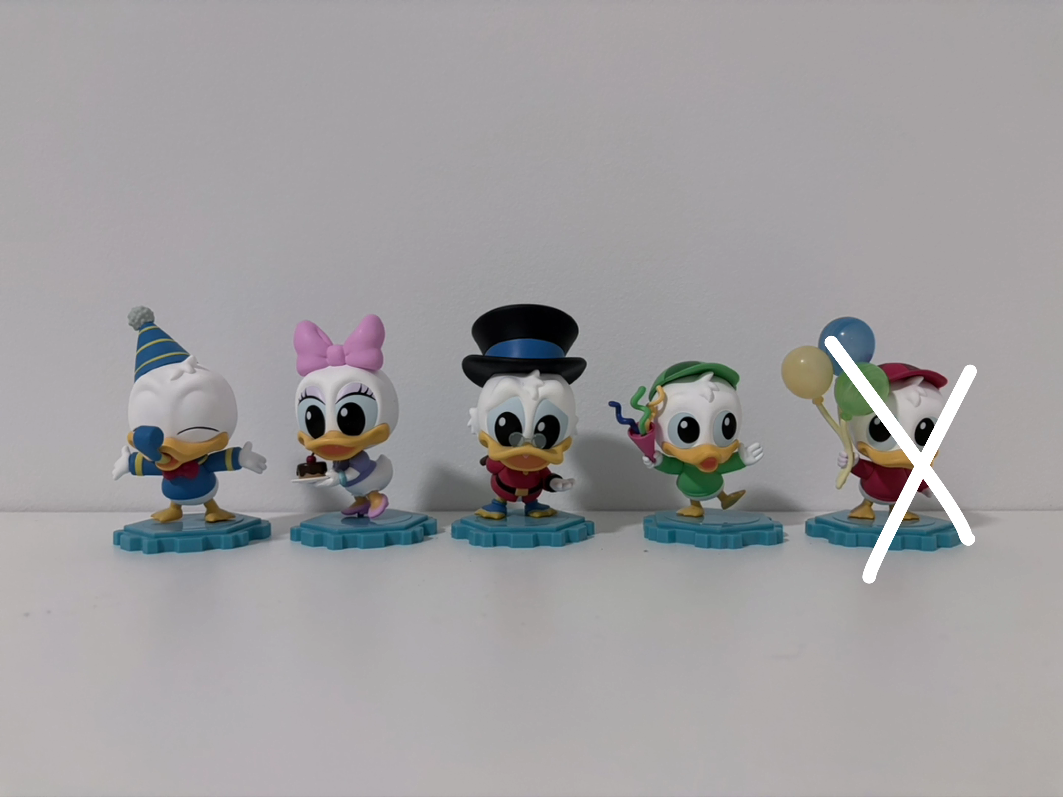 Donald Duck Figurines - photo 2