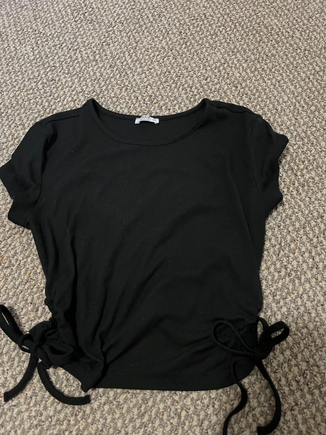 Black Ribbed Ruched Drawstring Cropped Top - photo 2