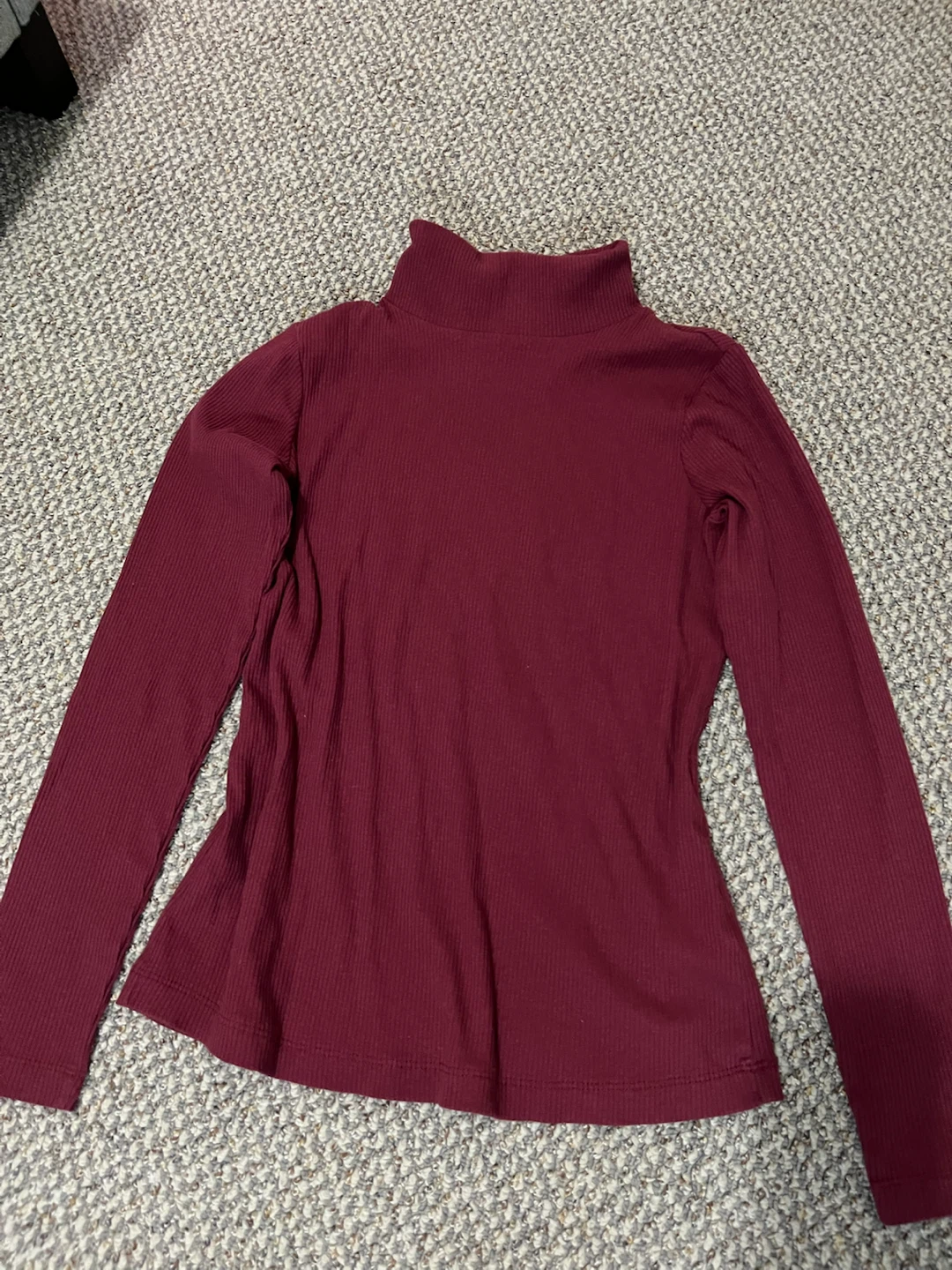 Maroon Ribbed Turtleneck Long Sleeve Top