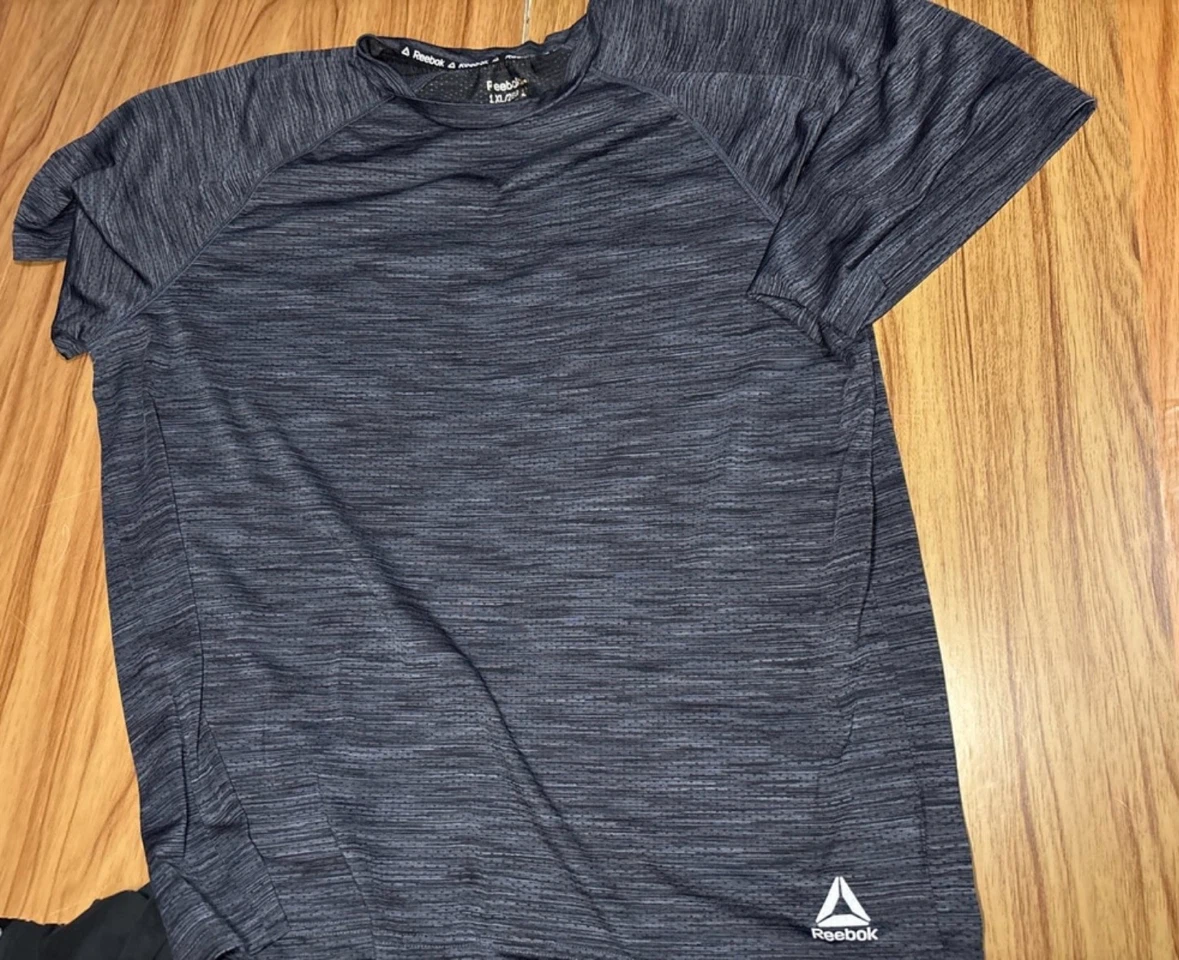 Reebok Men's Athletic T-Shirt sz2XL