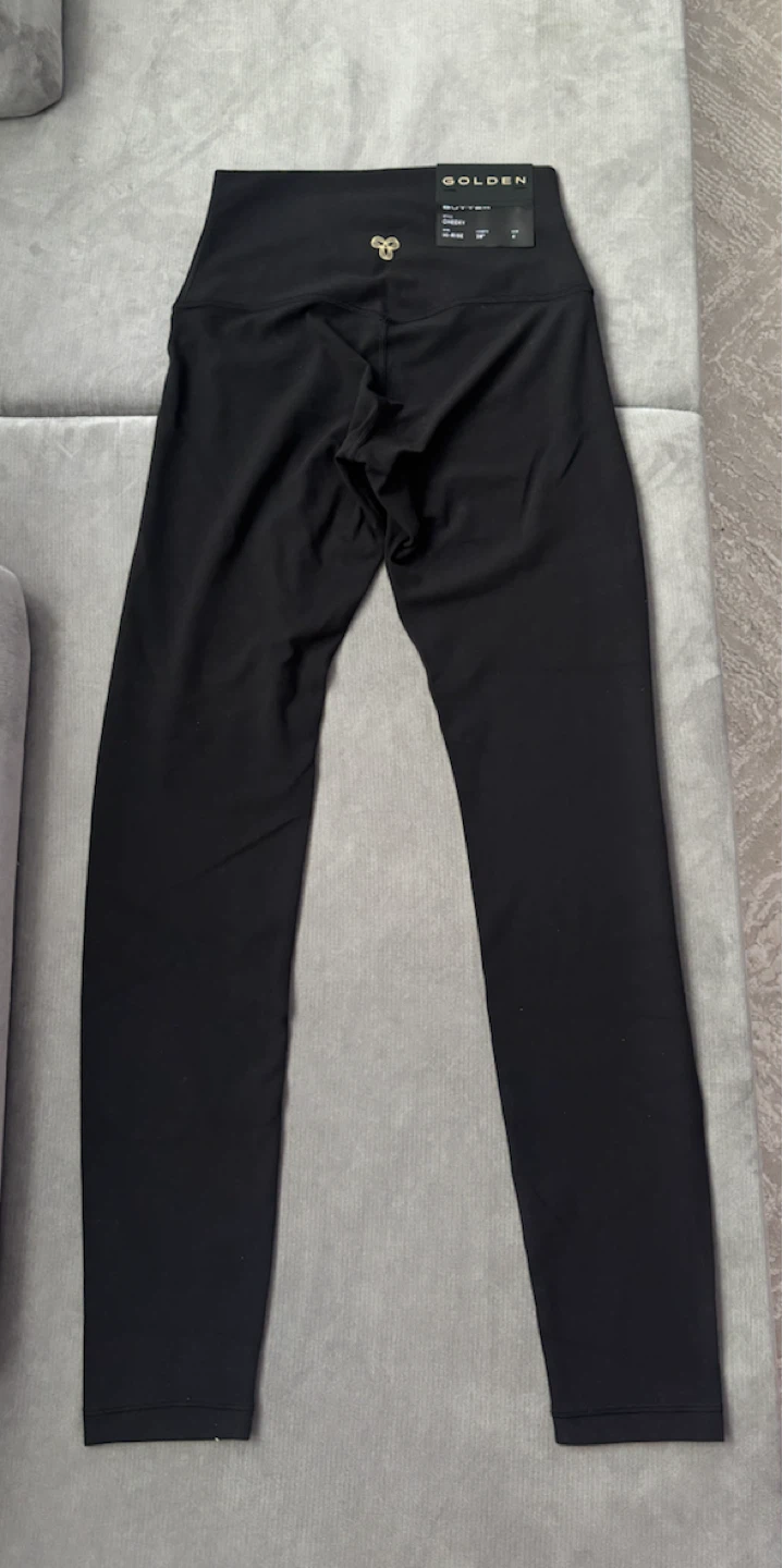 Aritzia Golden Butter Cheeky Hi-Rise Leggings Black Size 4 - photo 2