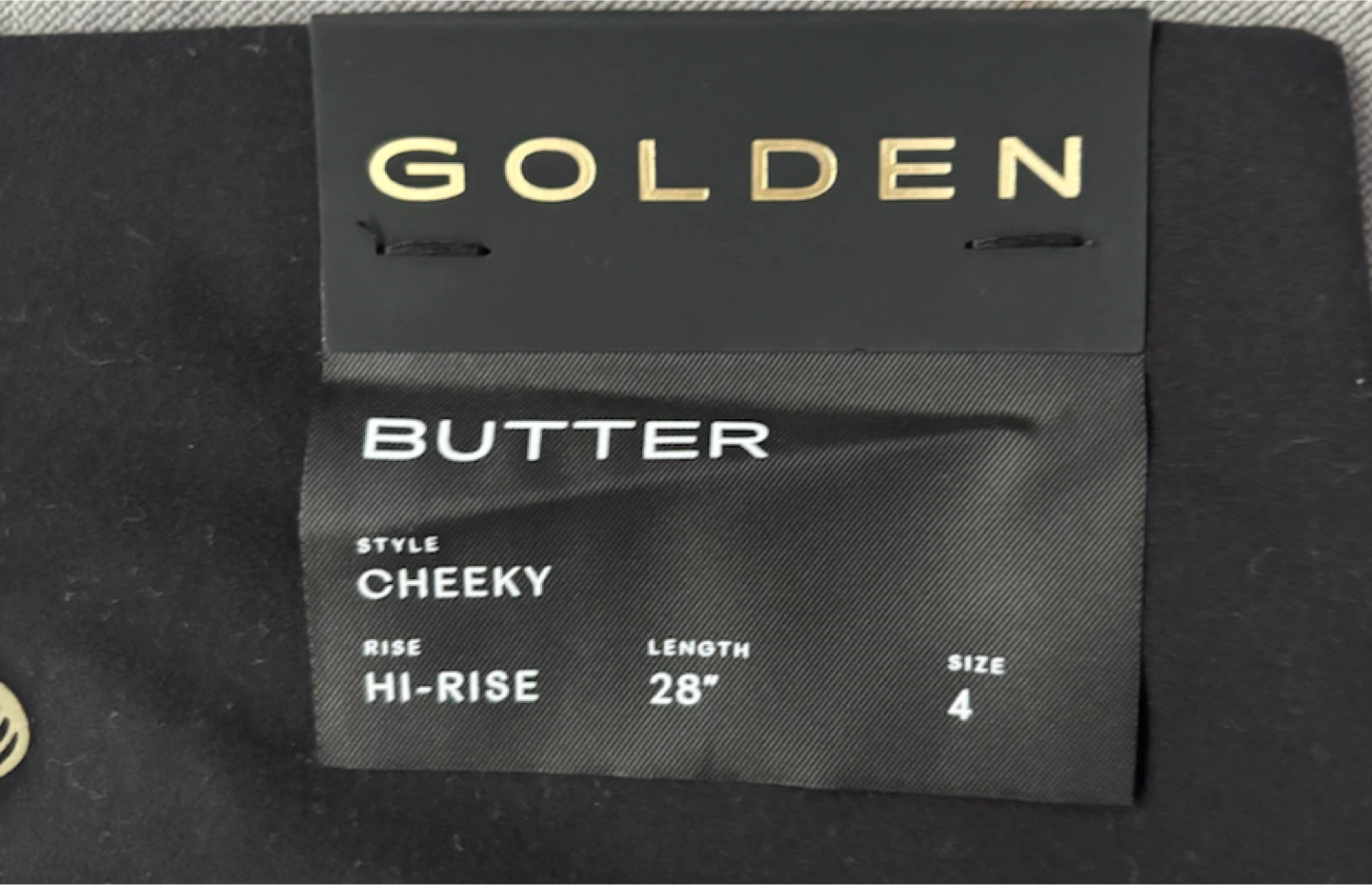 Aritzia Golden Butter Cheeky Hi-Rise Leggings Black Size 4 - photo 3