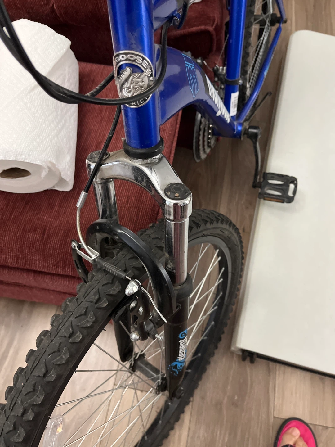 Mongoose Frontier Blue Mountain Bike - photo 3