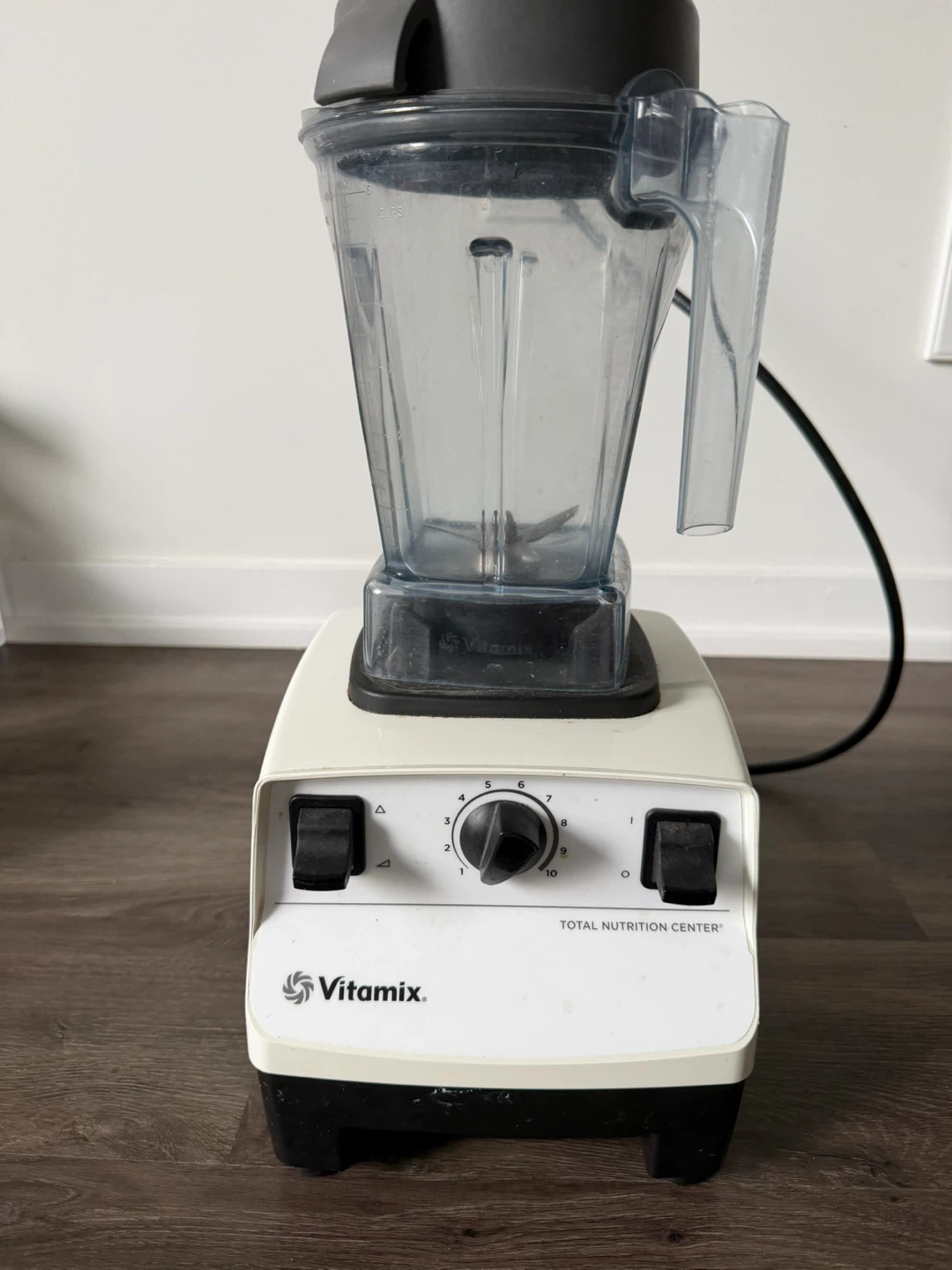 Vitamix Total Nutrition Center VM0103 Blender Juicer - photo 2