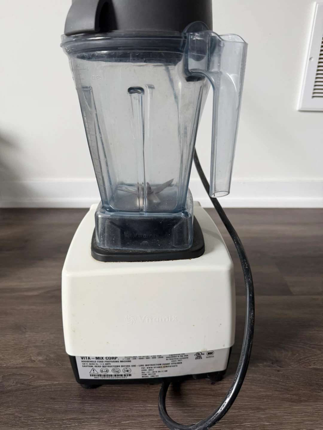 Vitamix Total Nutrition Center VM0103 Blender Juicer - photo 3