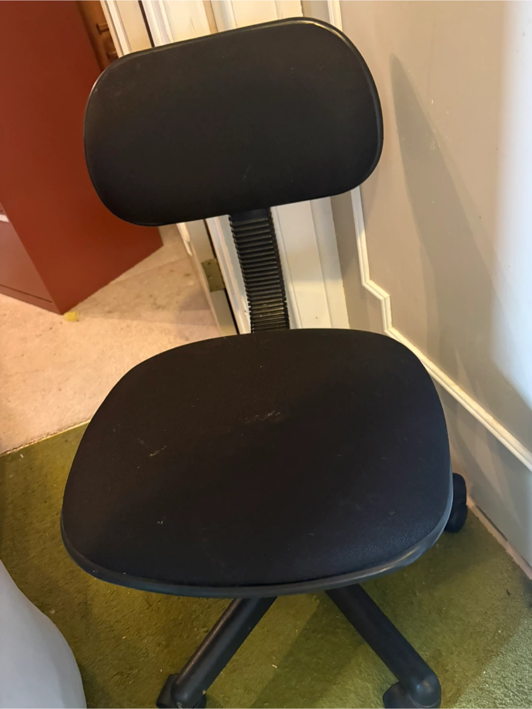 Kids desk chair