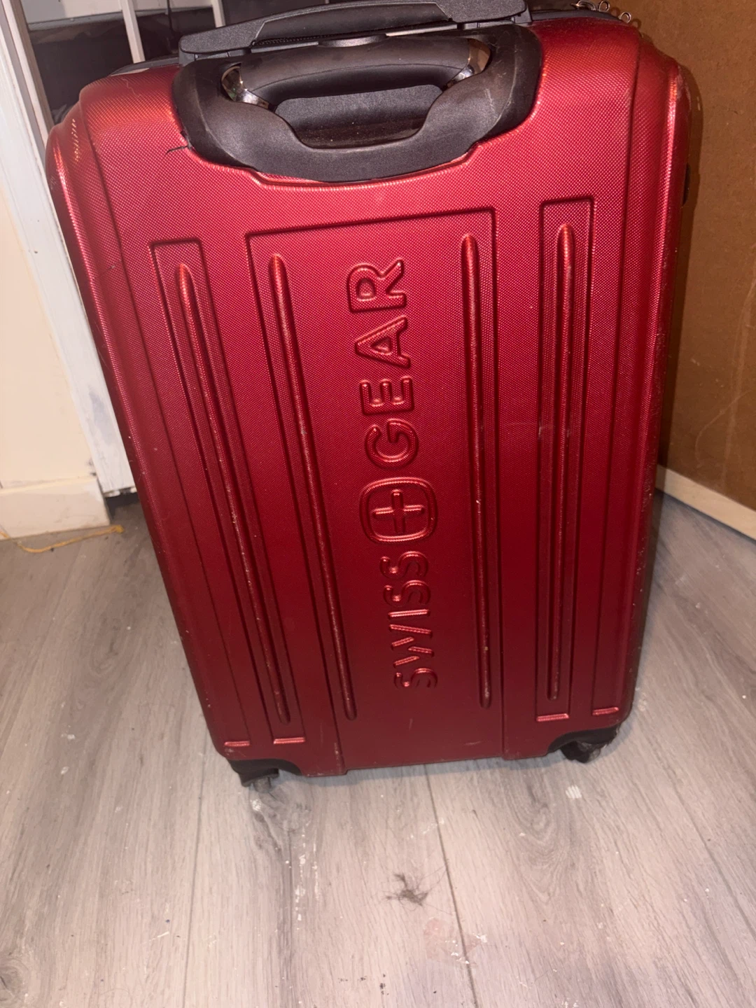 Swissgear red hardside carry-on luggage