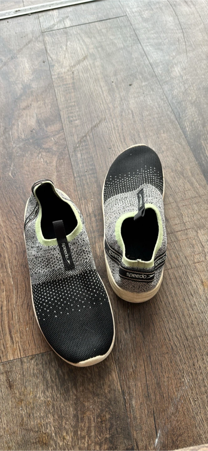 Speedo Surfknit Pro Water Shoes Size 7