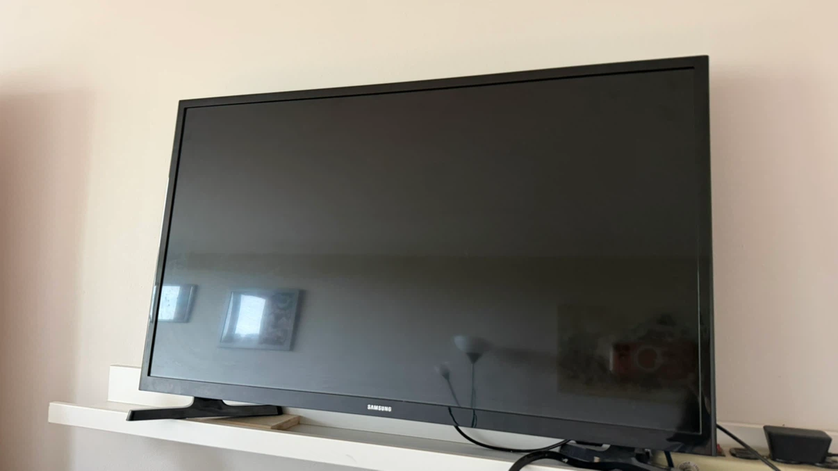 Samsung UN32N5300AFXZC 32-inch Smart TV