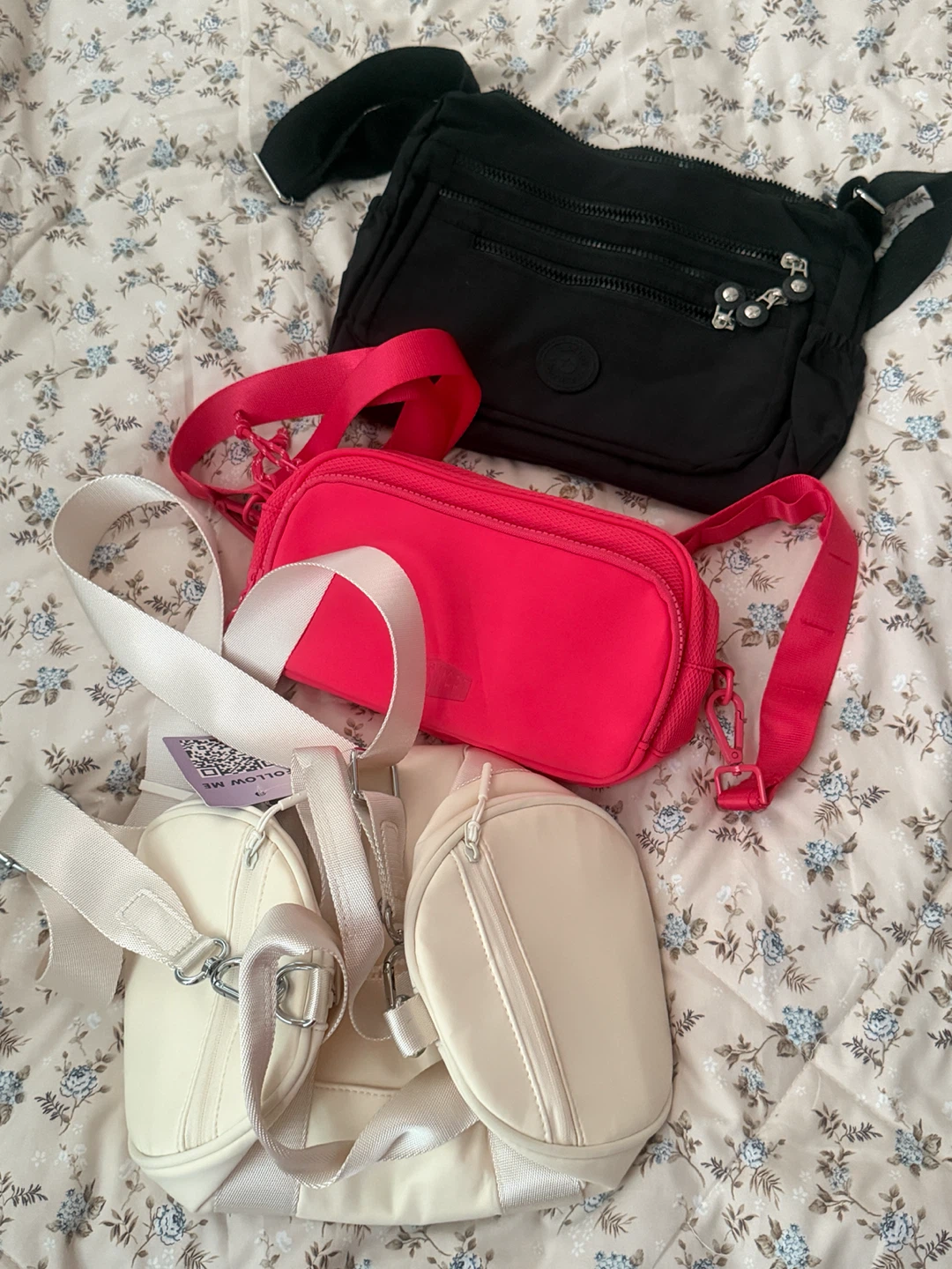 Bagsmart and I&R Crossbody Shoulder Bag Set