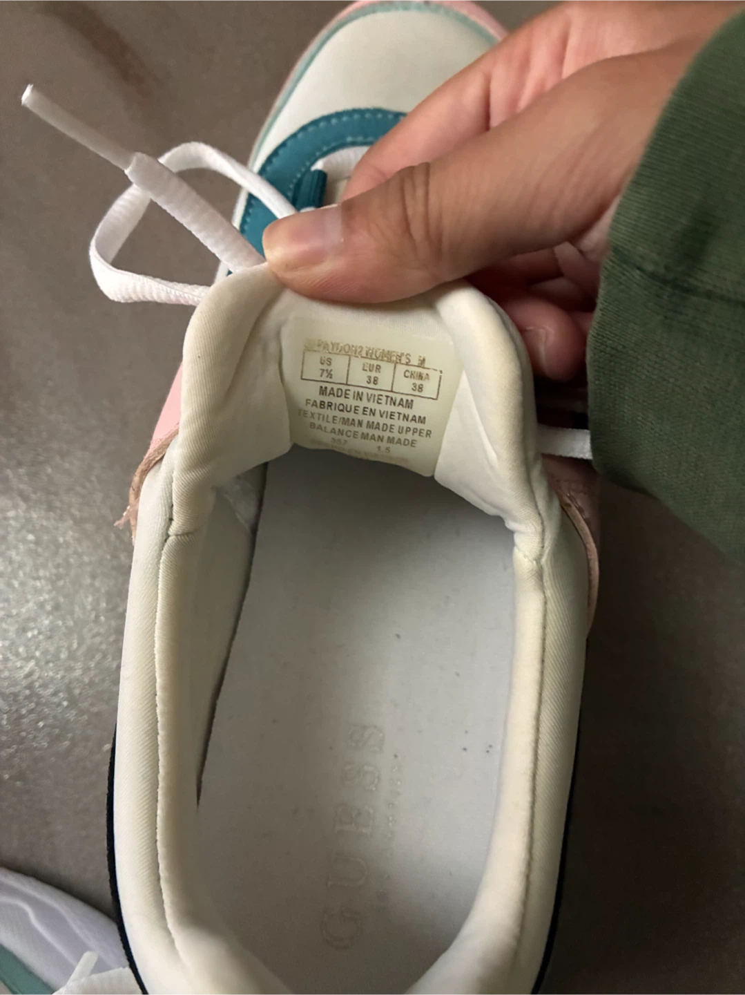 Guess Shoes - photo 2