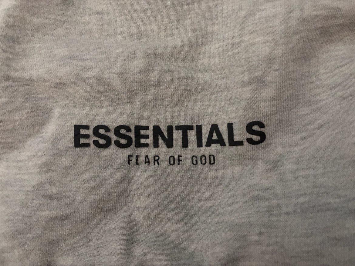 Essentials Sweatshirt - photo 3