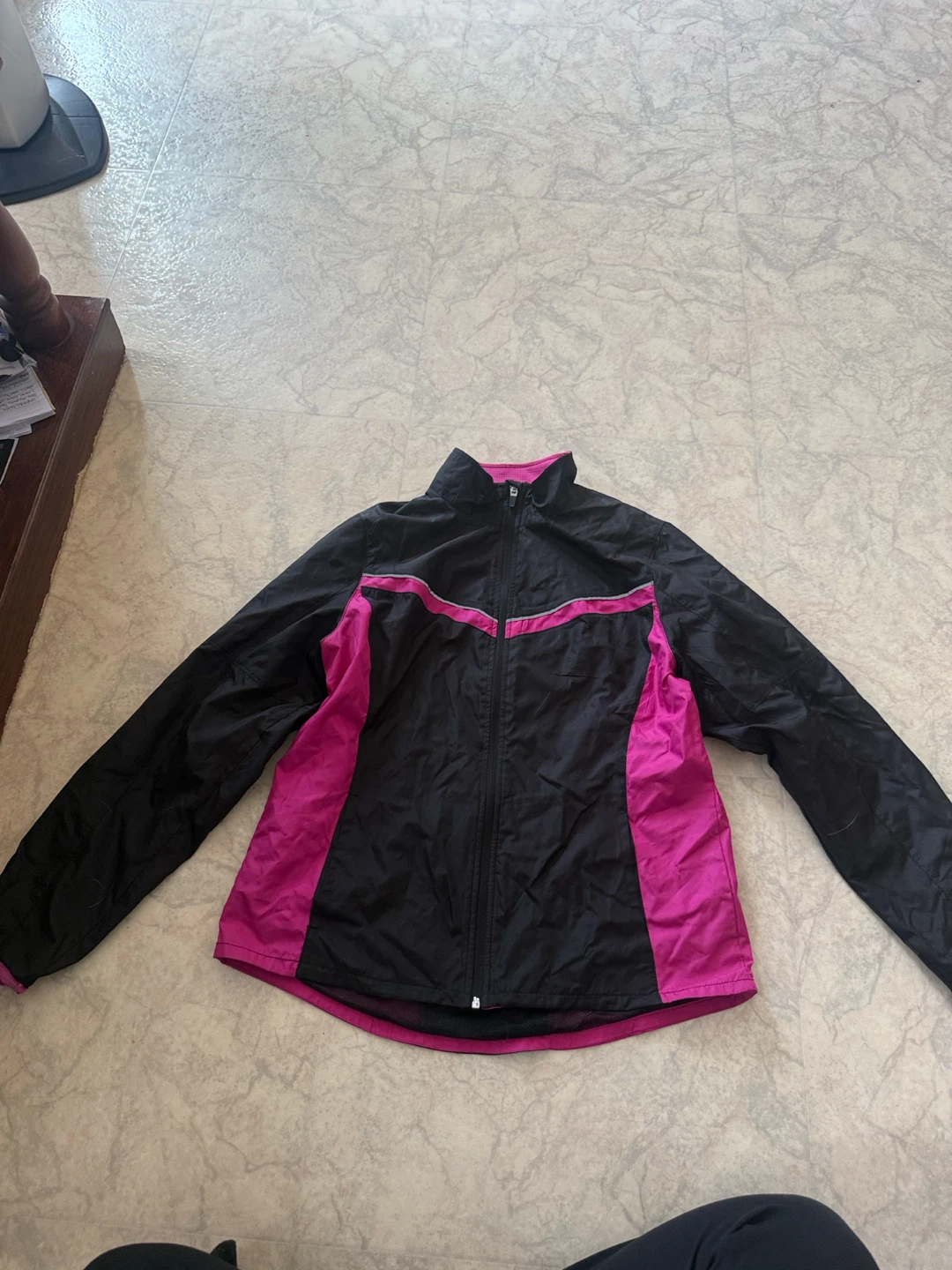 Danskin Now Black and Pink Windbreaker Size M