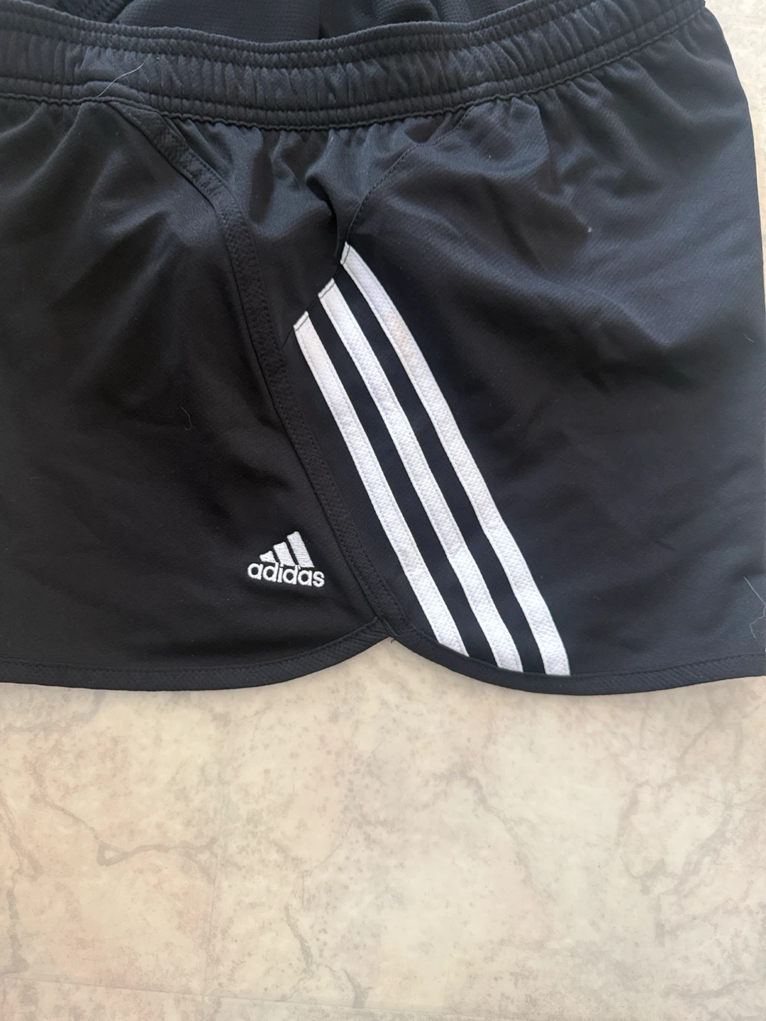 Adidas black shorts size medium - photo 5