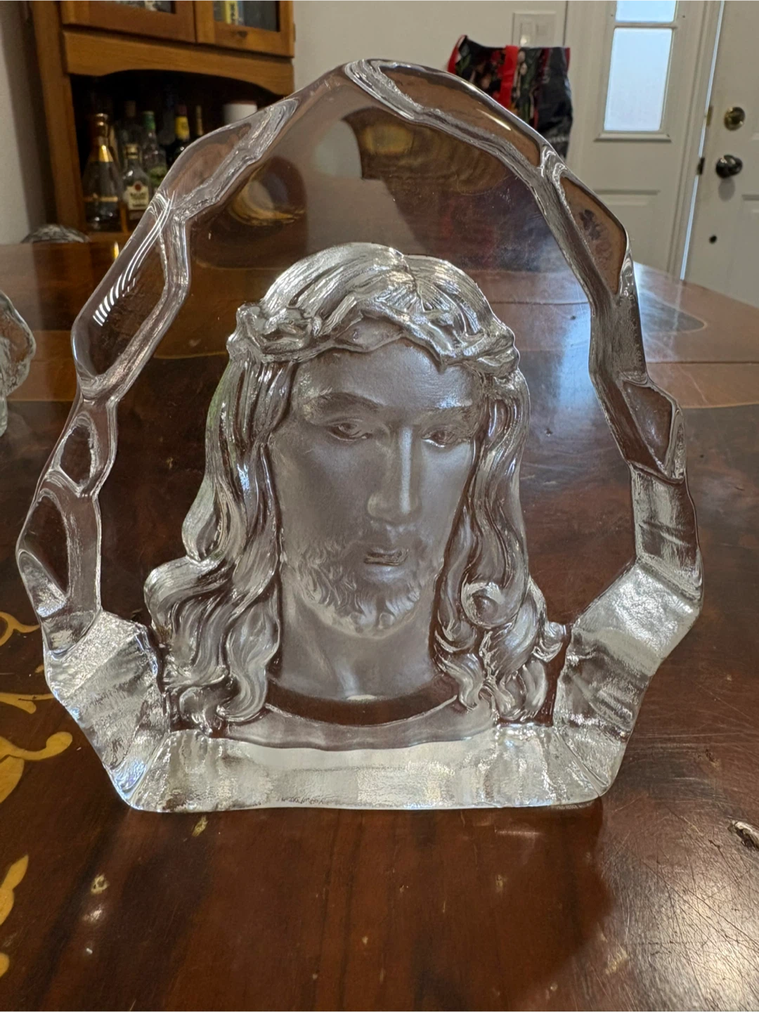 Clear glass Jesus bust paperweight - photo 2