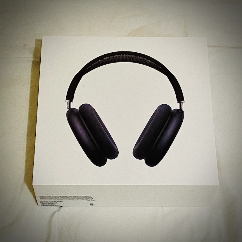 Wireless Over-Ear Headphones – Premium Black Design