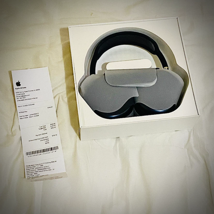 Wireless Over-Ear Headphones – Premium Black Design - photo 2