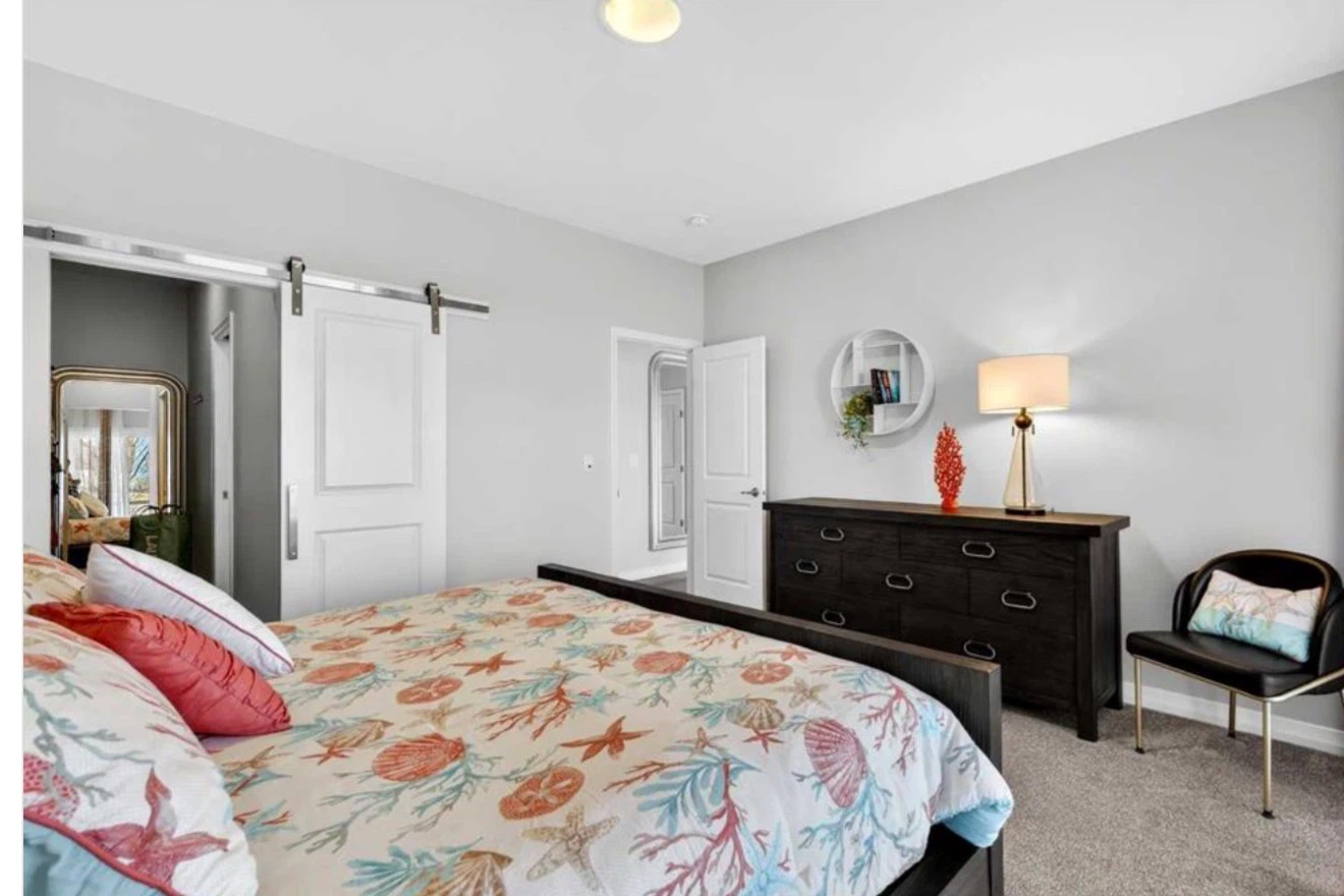 Bernhardt Trianon Dresser from Bondars Fine Furniture - photo 4