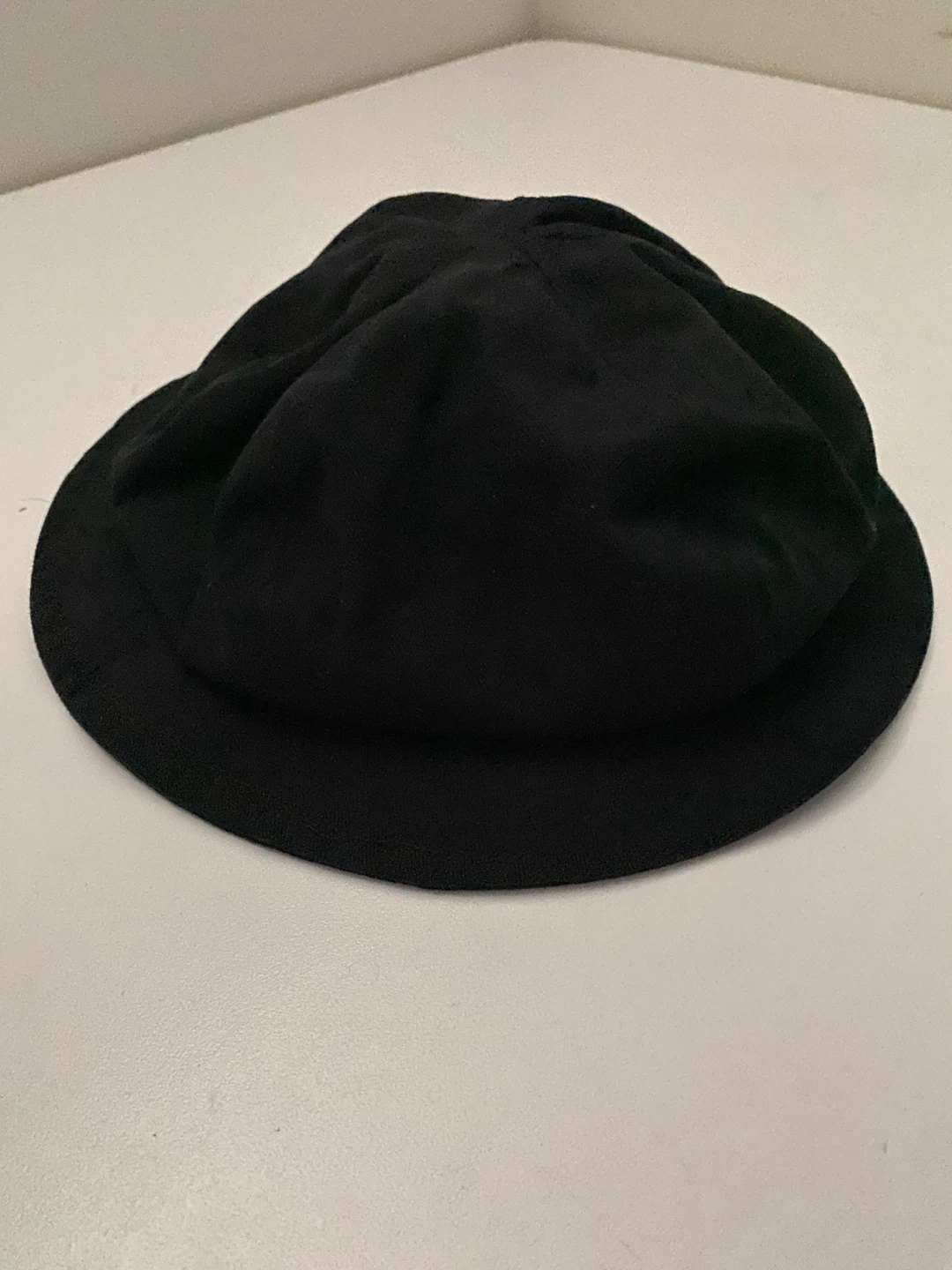Black bucket hat