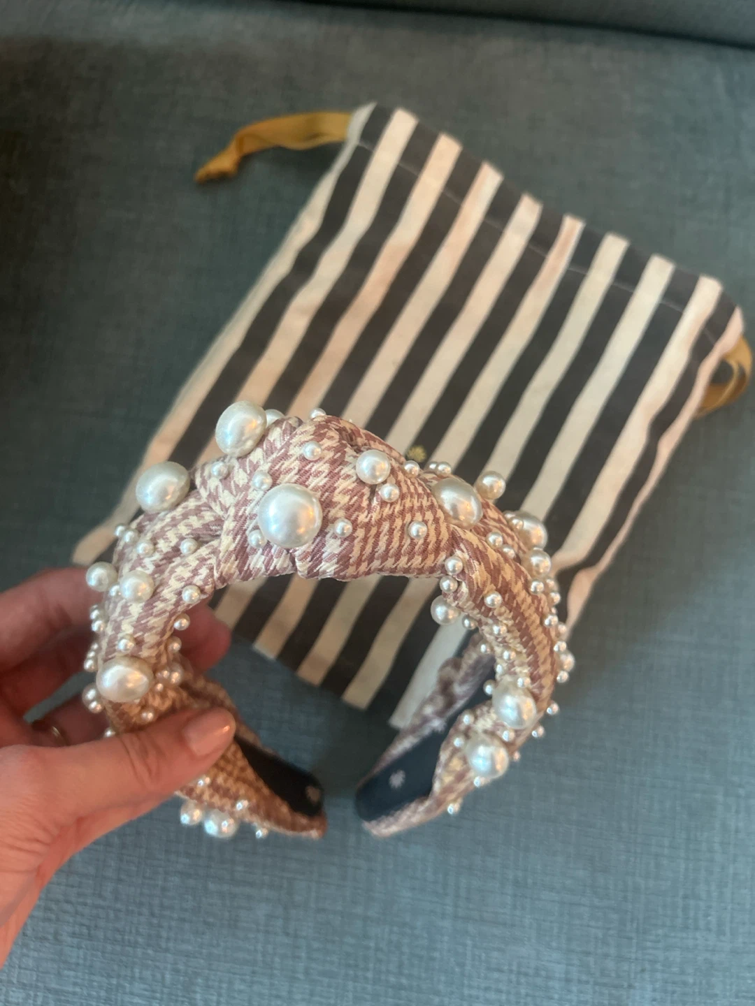 Lele Sadoughi Pearl Knotted Headband in Houndstooth