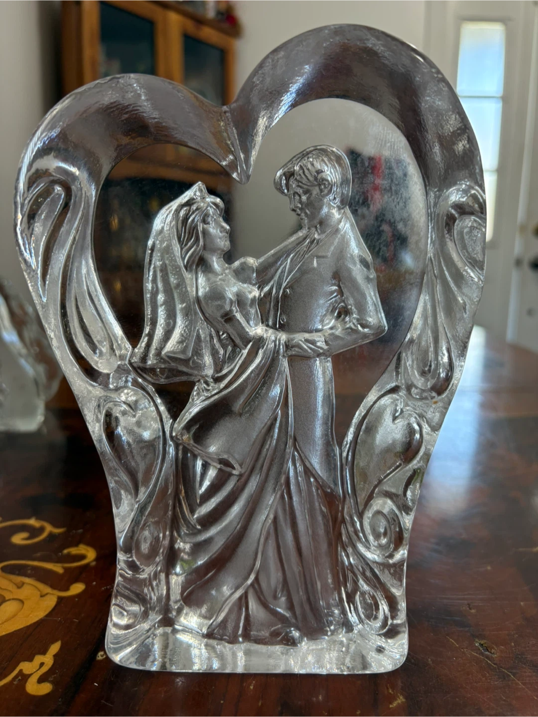 Clear glass wedding couple figurine - photo 2