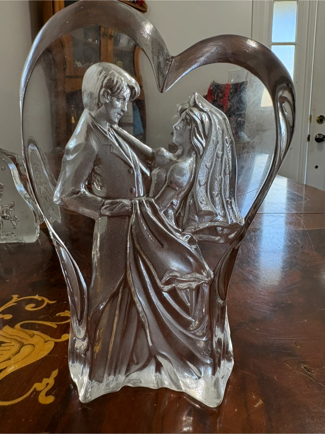 Clear glass wedding couple figurine - photo 4