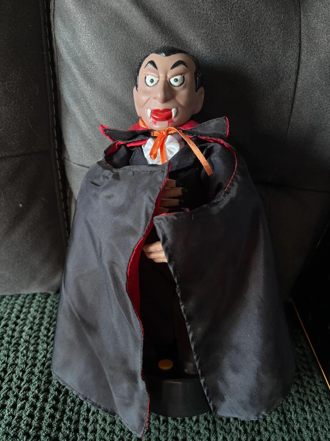 1993 Dracula Figure for Halloween - Vintage, original box