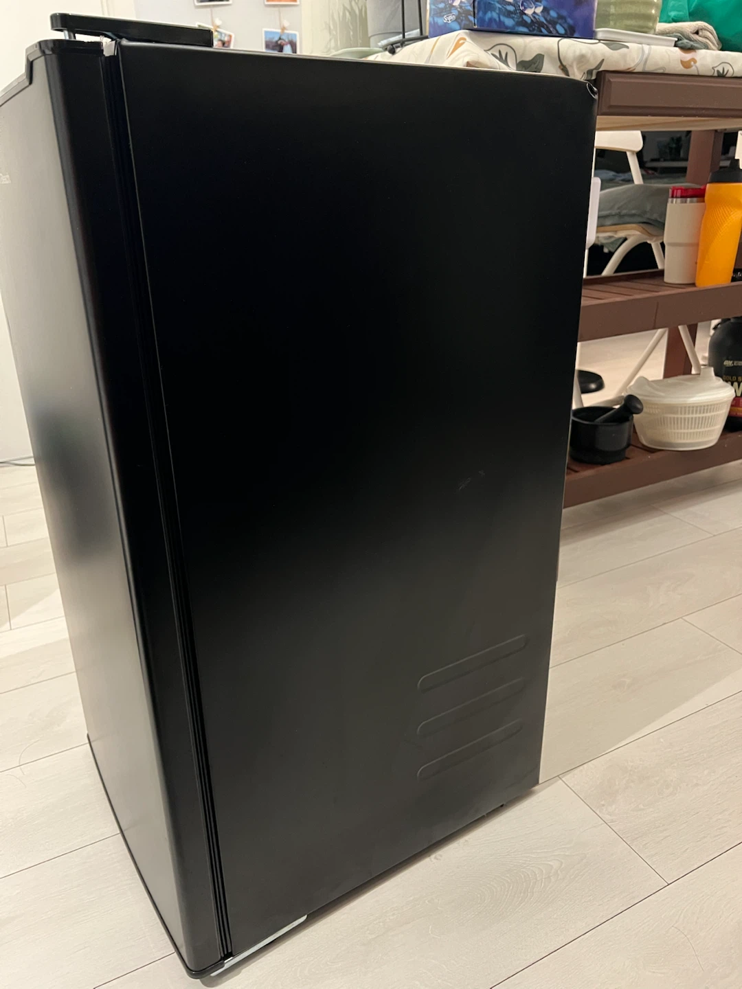 Hamilton Beach 3.3 Cu.Ft Mini Fridge - photo 2