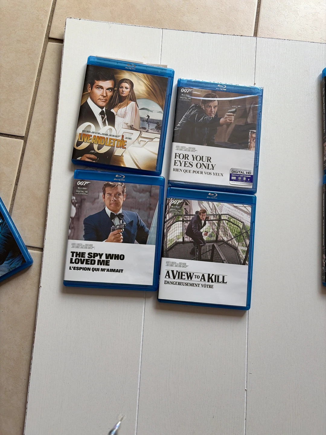 James Bond 007 Blu-ray Movie Collection - photo 2