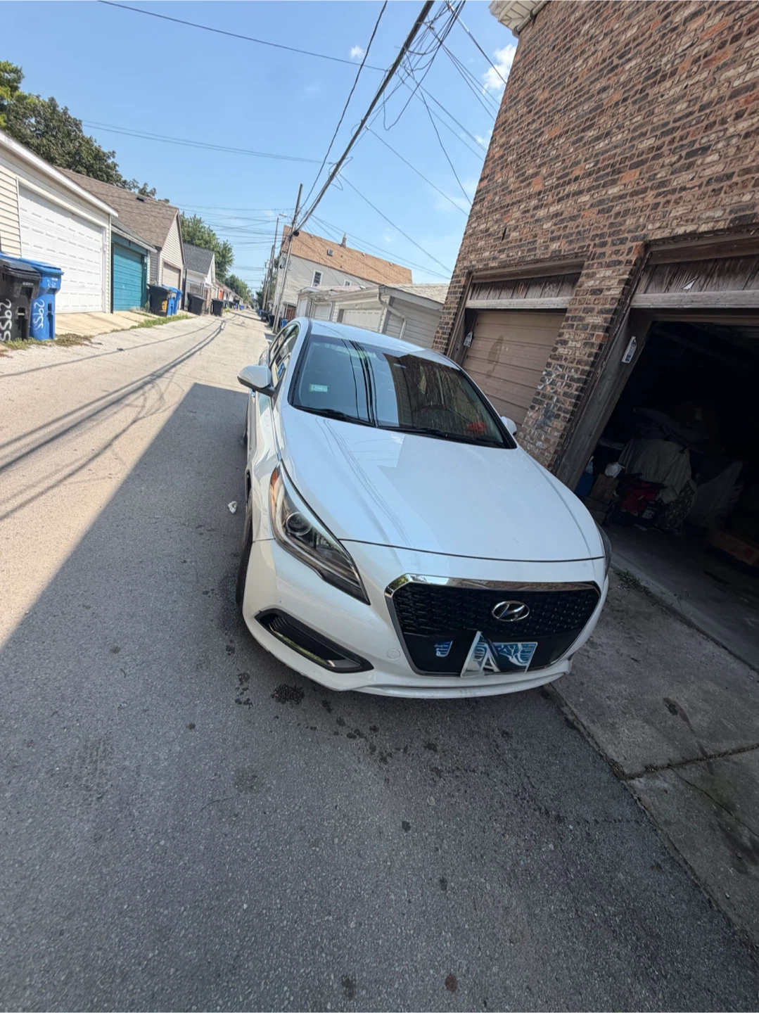 White Hyundai Sonata Sedan