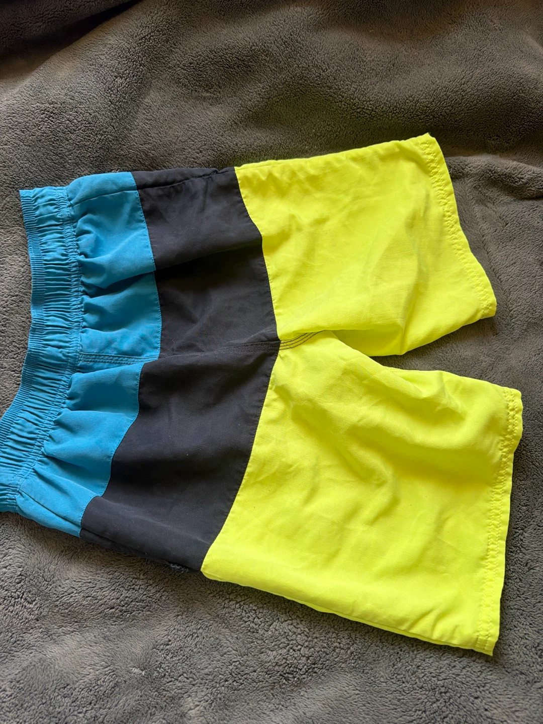 OshKosh B'gosh Swim Trunks - Size 10/12 - photo 3