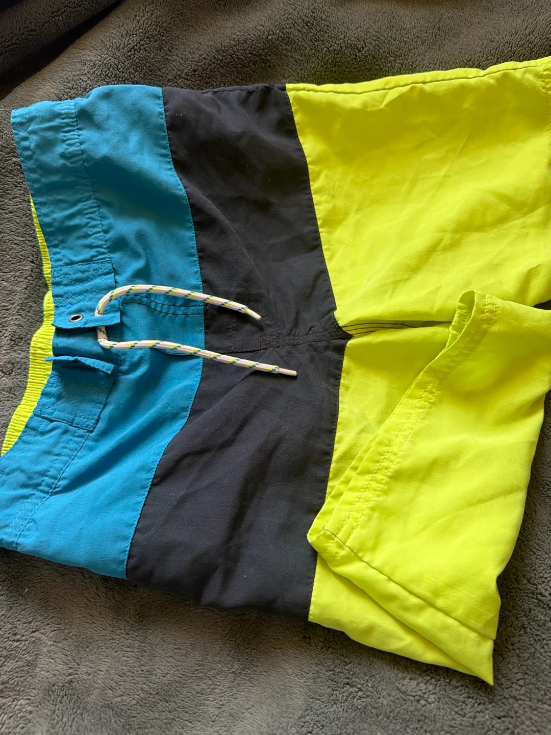 OshKosh B'gosh Swim Trunks - Size 10/12 - photo 4