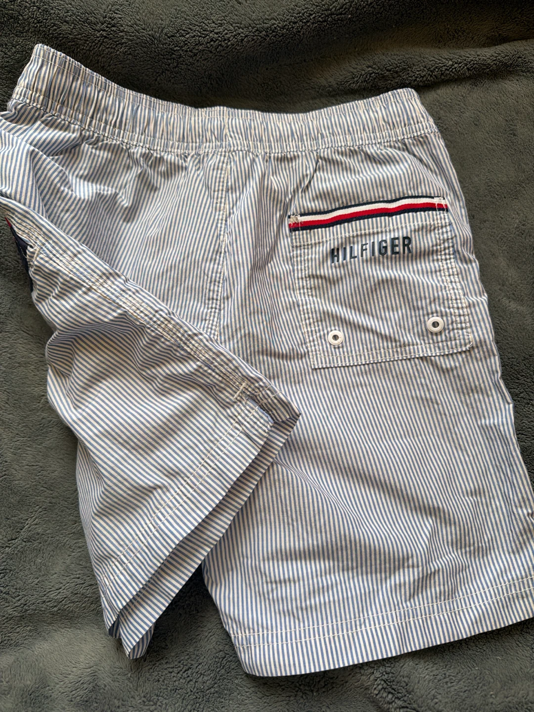 Tommy Hilfiger Swim Trunks Size L (12-14) - photo 4