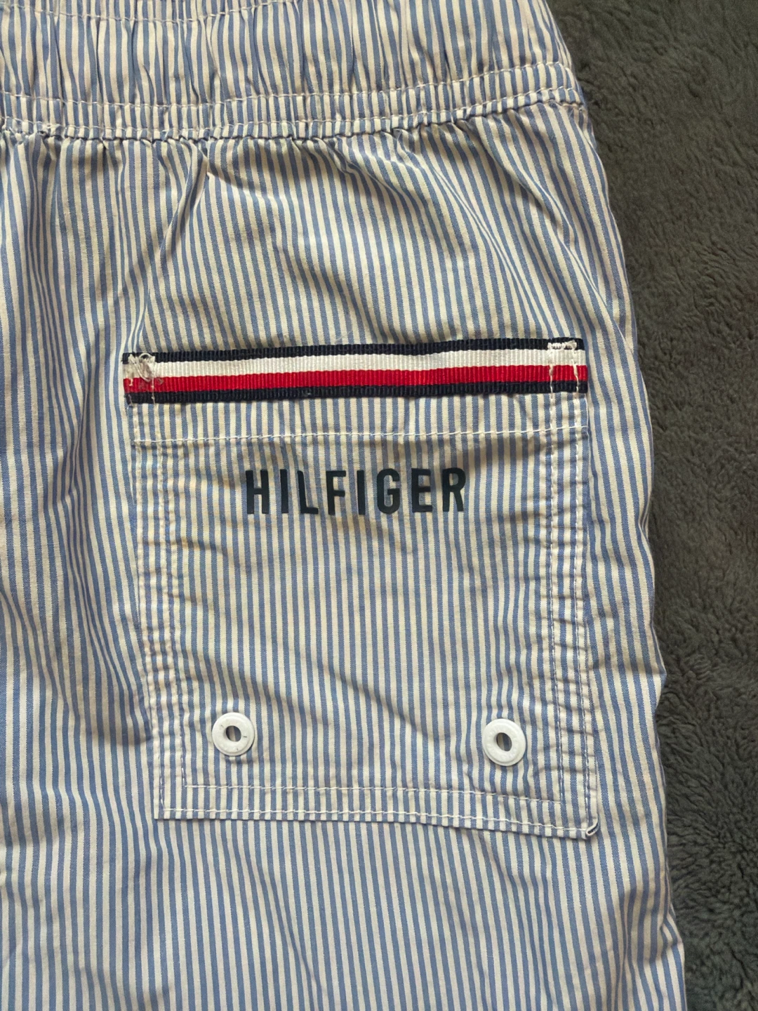 Tommy Hilfiger Swim Trunks Size L (12-14) - photo 5