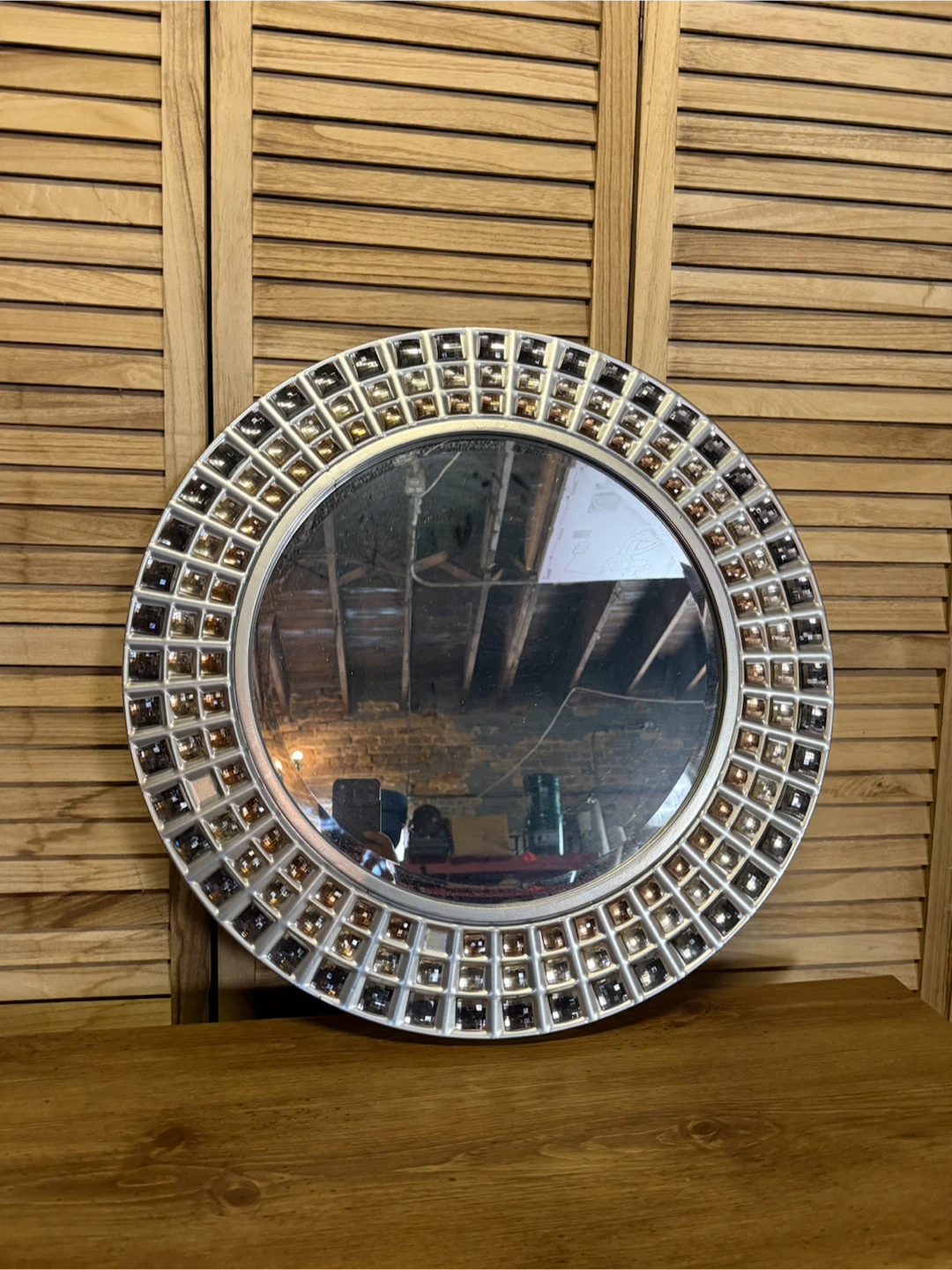 Round Mirror