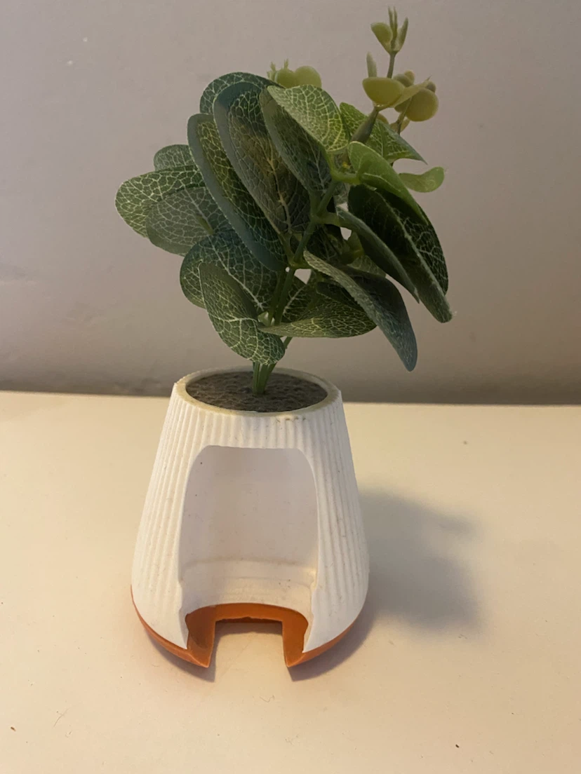 Bath & Body Works hand sanitizer holder - photo 2