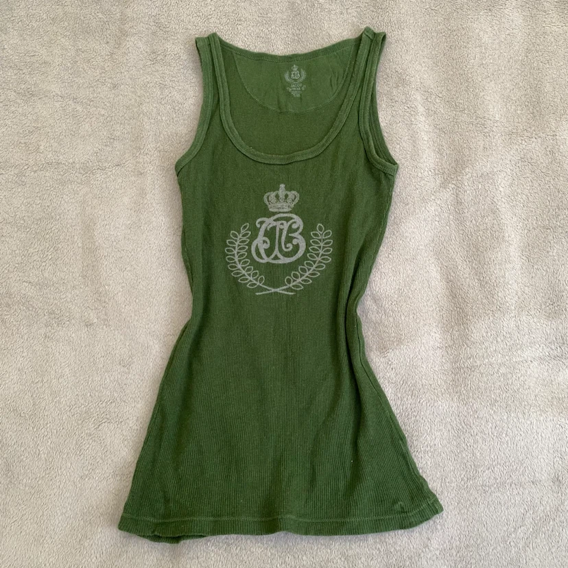Official Crown of Laurel Ribbed Tank Top - Green TP/XS