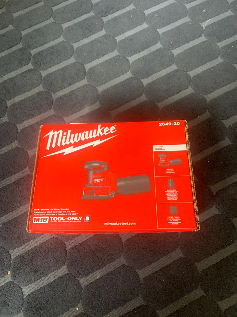 Milwaukee M18 Orbital 1/4 Sheet Sander 2649-20