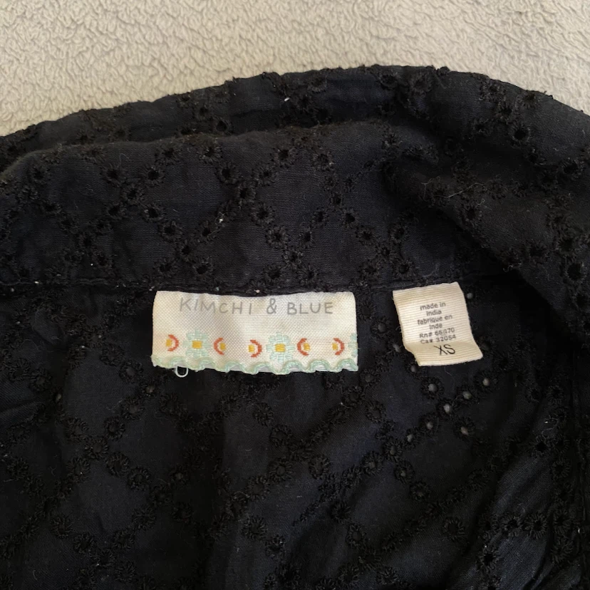 Kimchi & Blue Black Eyelet Blouse - photo 3